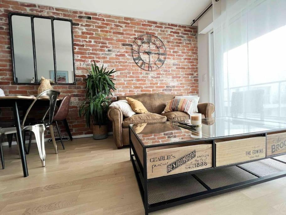 Ferienwohnung L'Imperti'Nantes Exterior foto